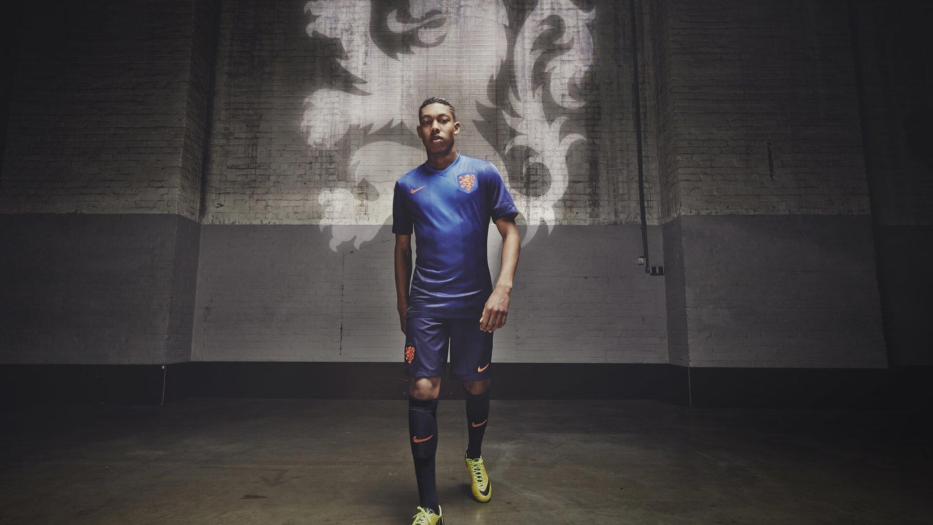 土超豪门费内巴切重磅出击！罗马诺独家爆料，杜兰转会谈判进入关键阶段，协议达成在即